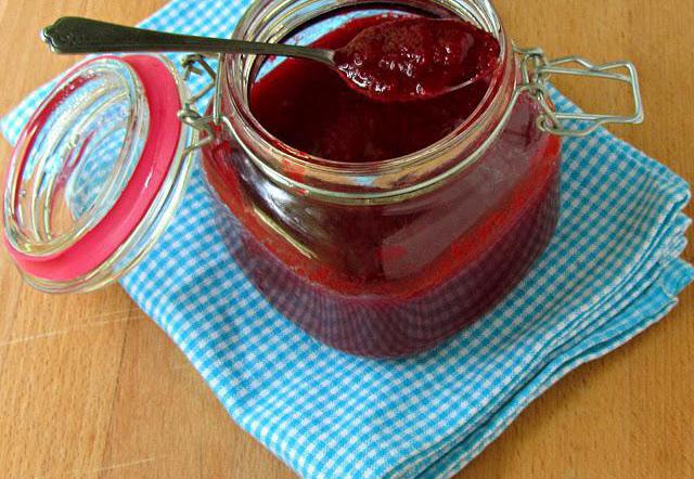 косточки кизила полезные свойства и противопоказания